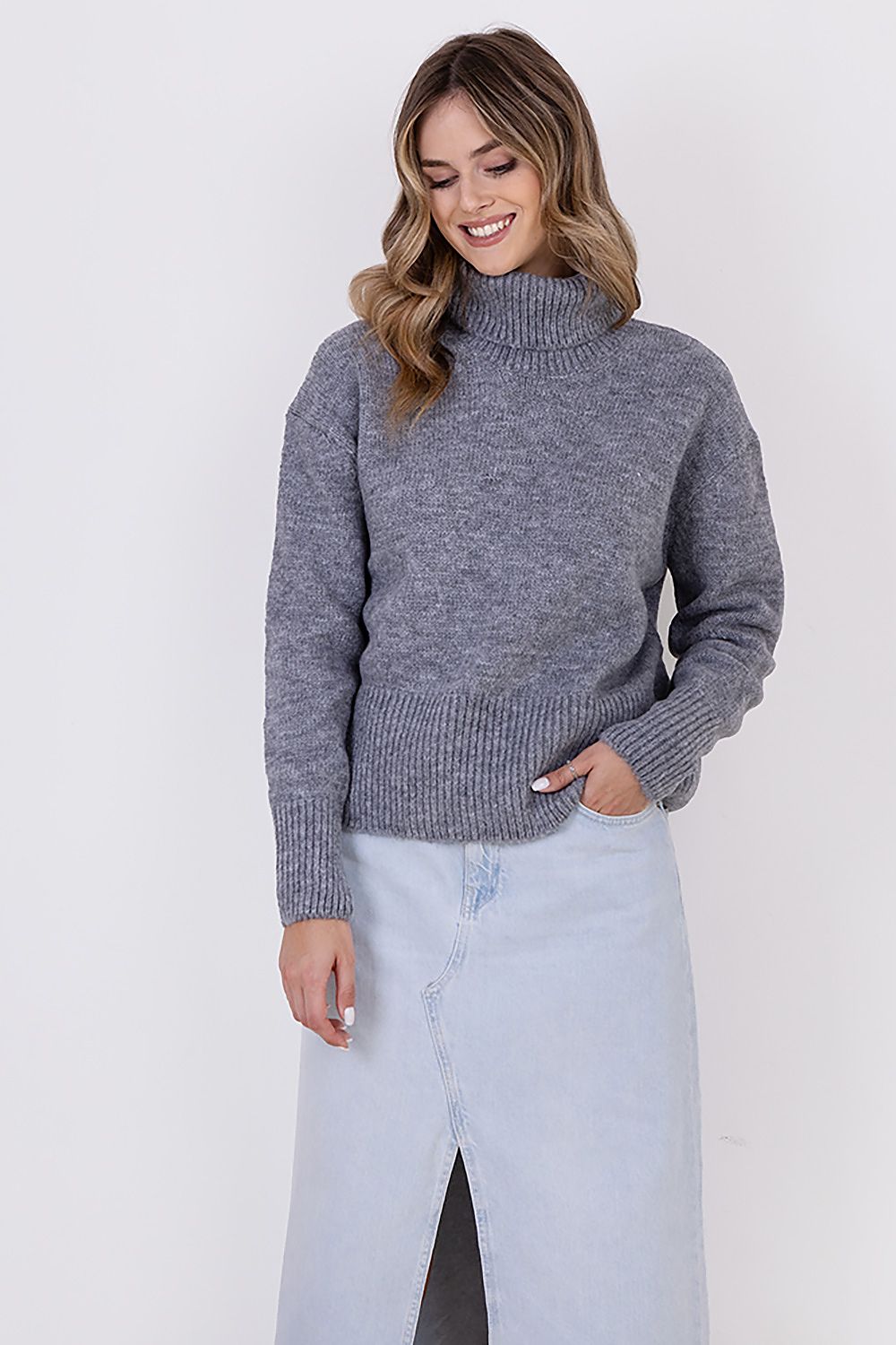 Turtleneck model 187211 MKM