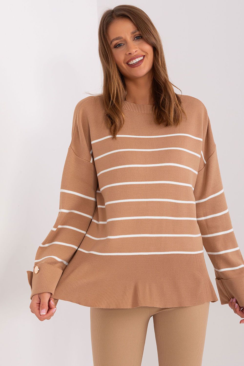 Jumper mudel 187499 Tehasehind