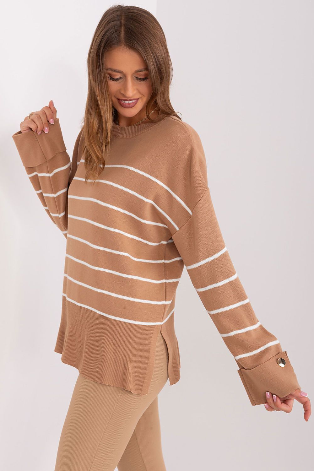 Jumper mudel 187499 Tehasehind