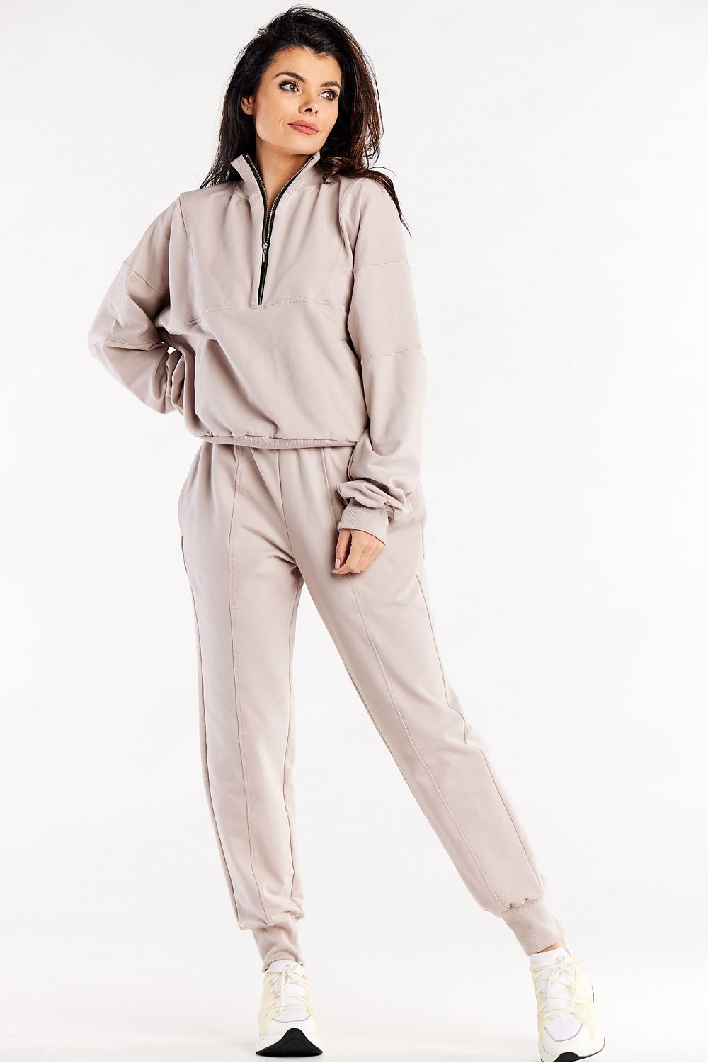 Tracksuit trousers model 188051 Infinite You