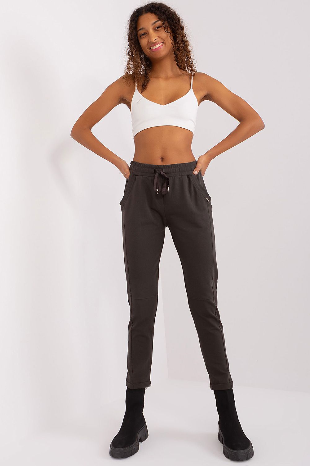 Tracksuit trousers model 191222 Relevance