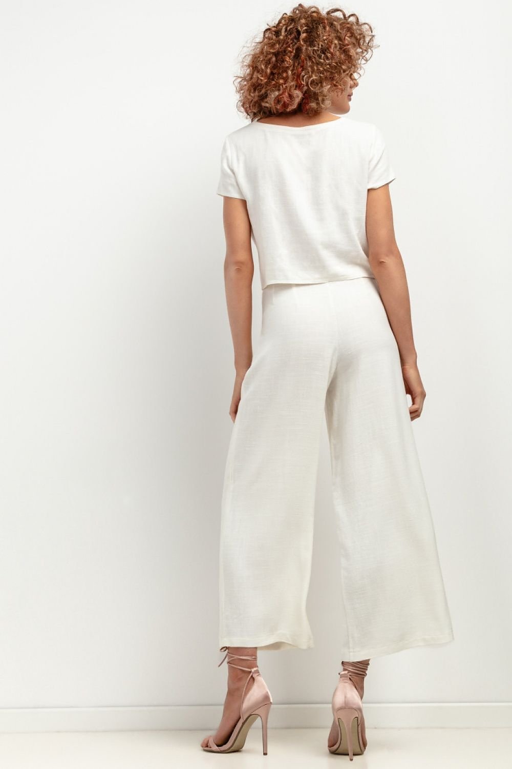 Women trousers model 198549