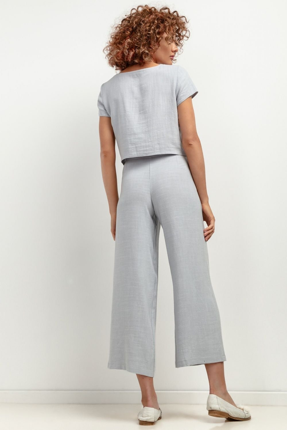 Women trousers model 198549