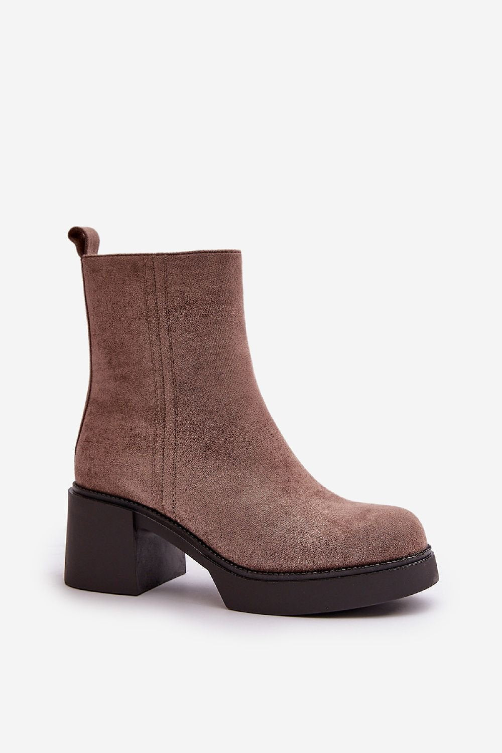 Heel boots model 201542