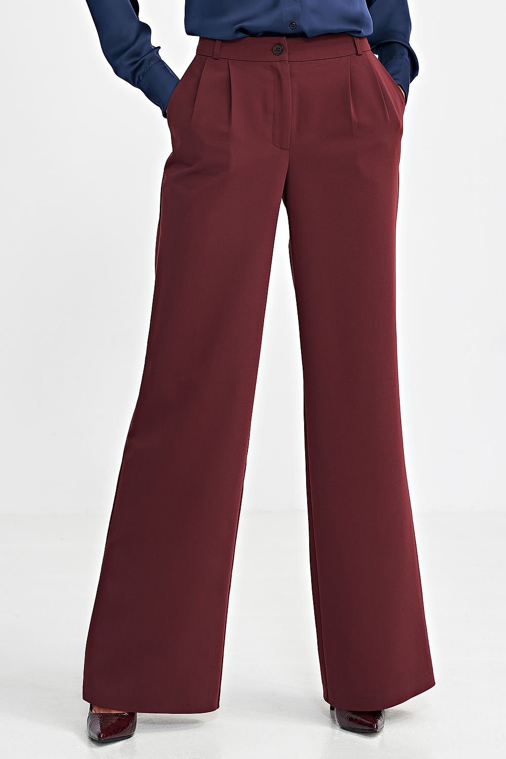 Trousers model 202476