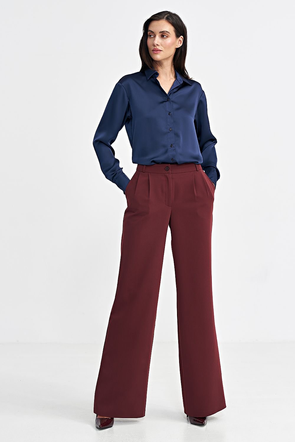 Trousers model 202476