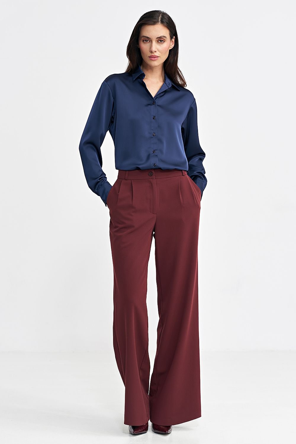 Trousers model 202476