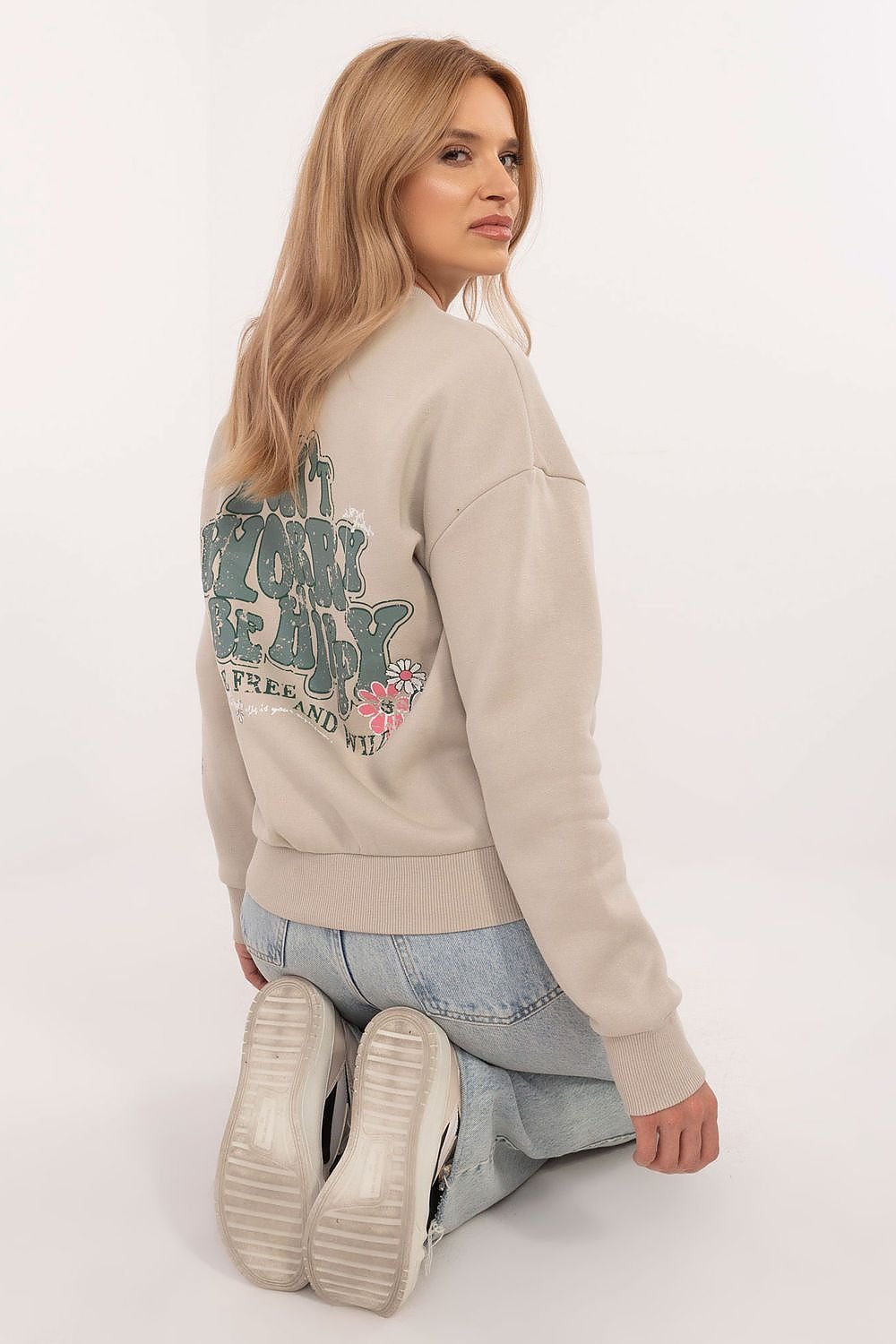 Sweatshirt model 203487