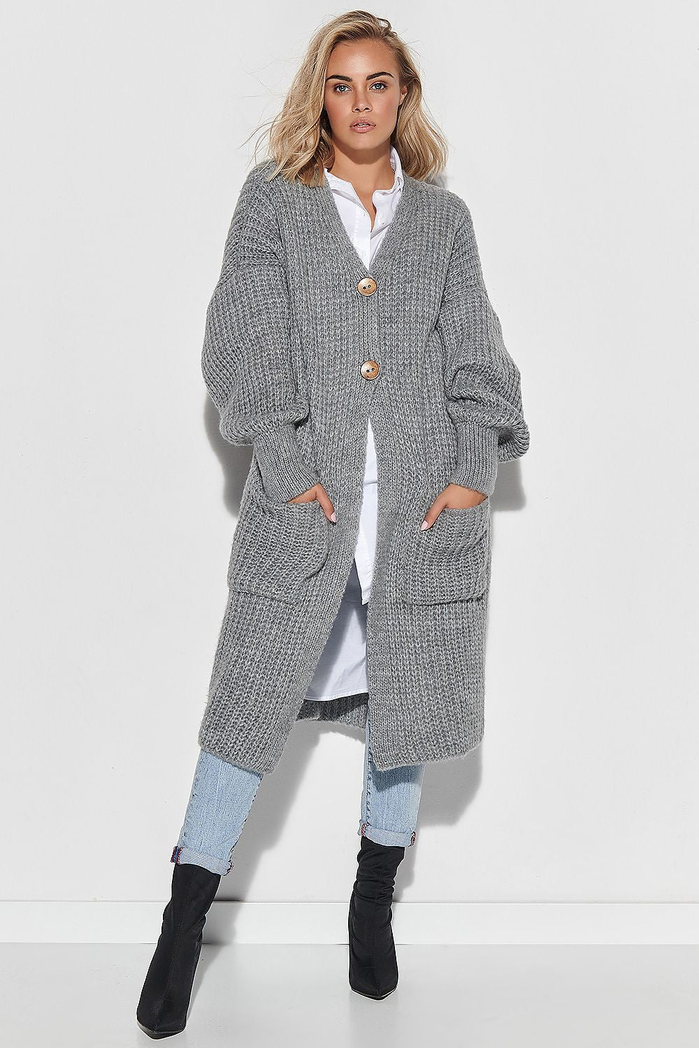 Cardigan model 150117 Makadamia