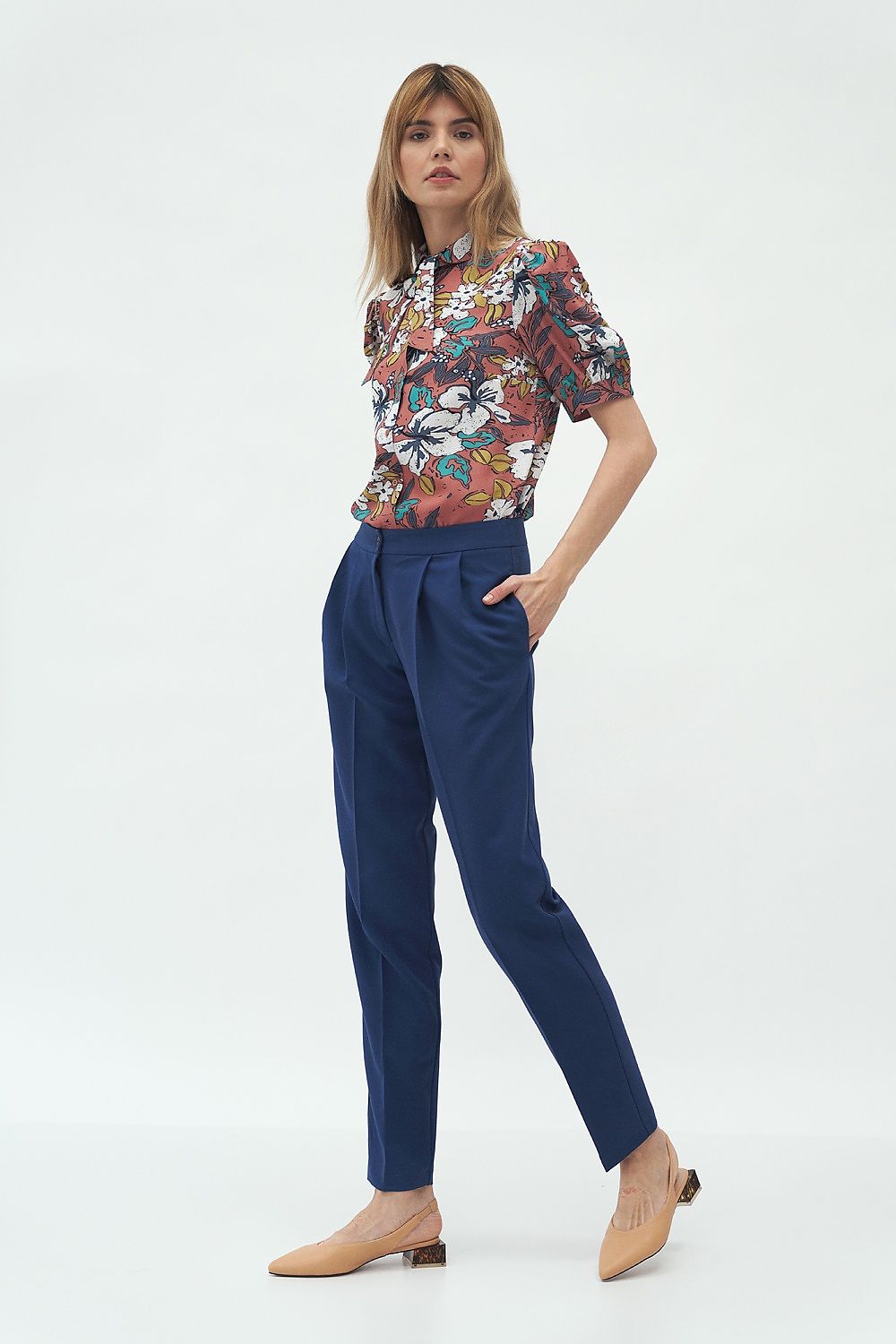 Women trousers model 152541 Nife