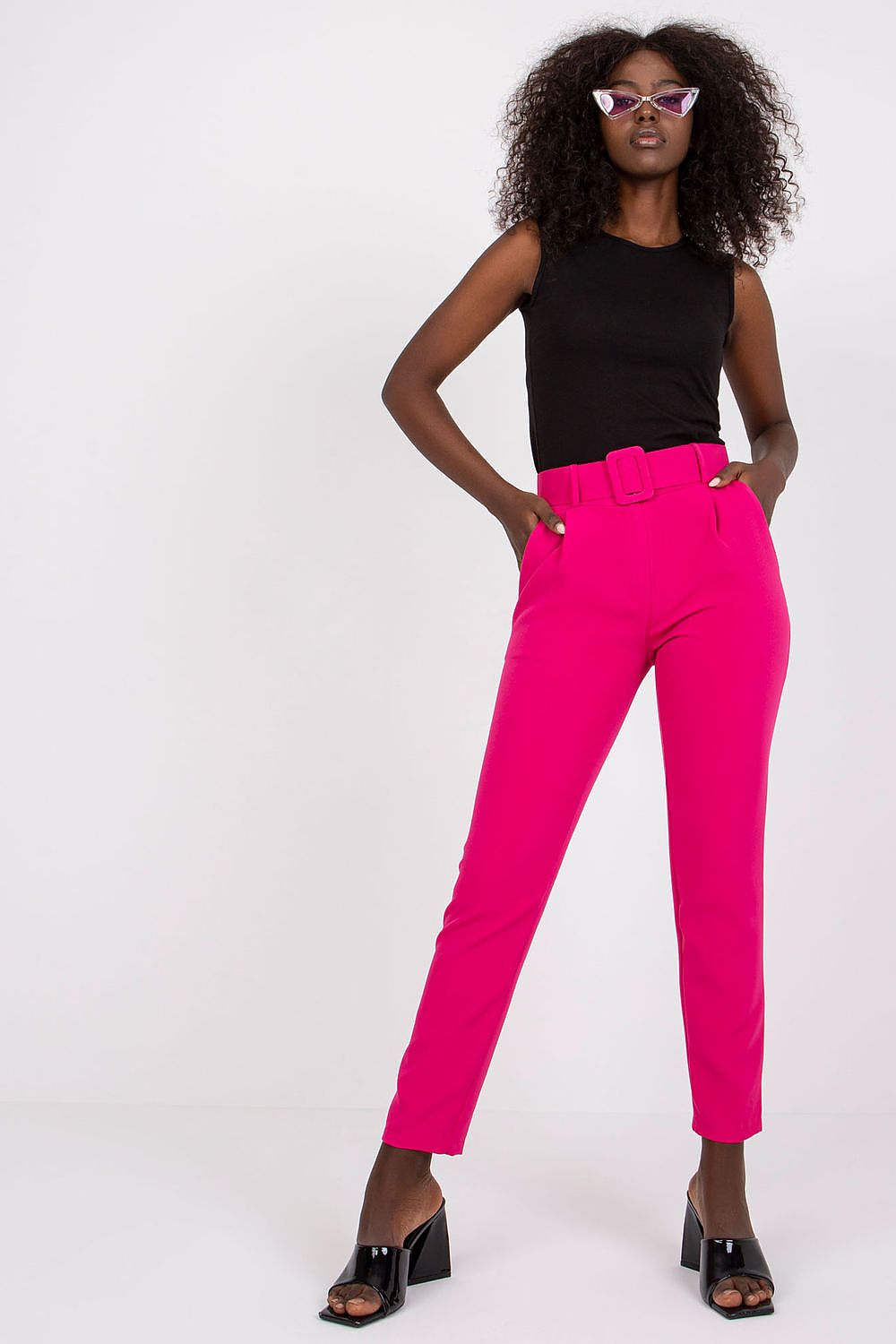 Women trousers model 181354 Italy Moda