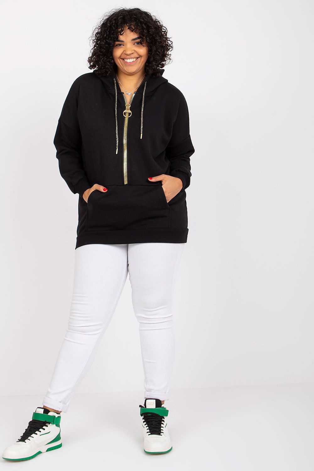 Sweatshirt model 163020 Relevance