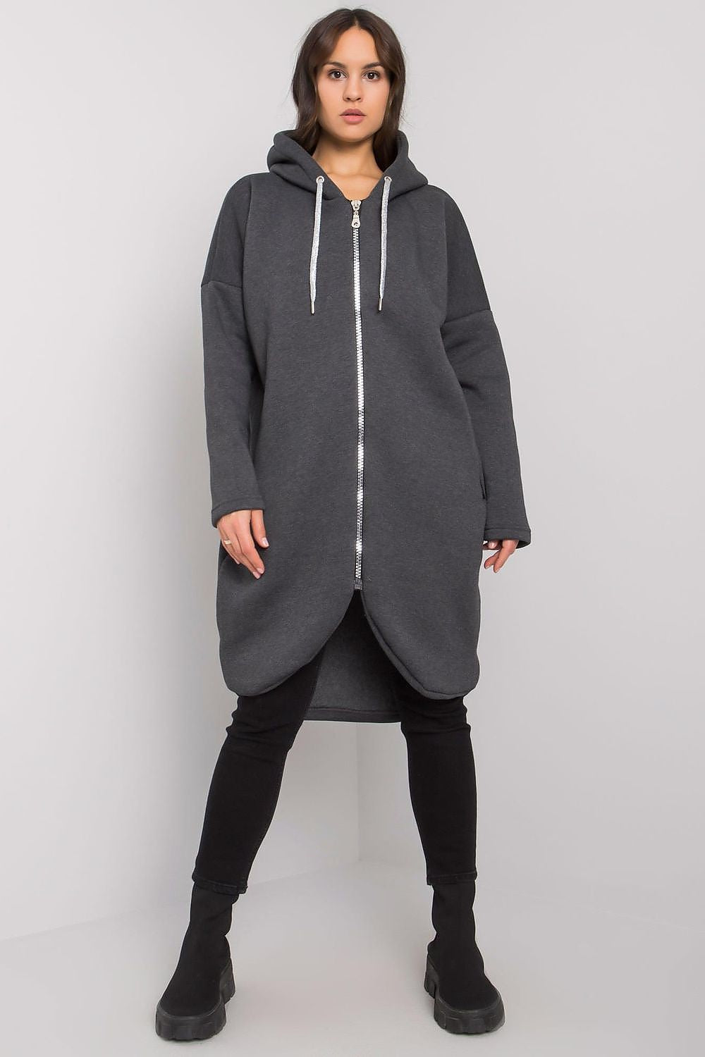 Sweatshirt model 164806 Relevance