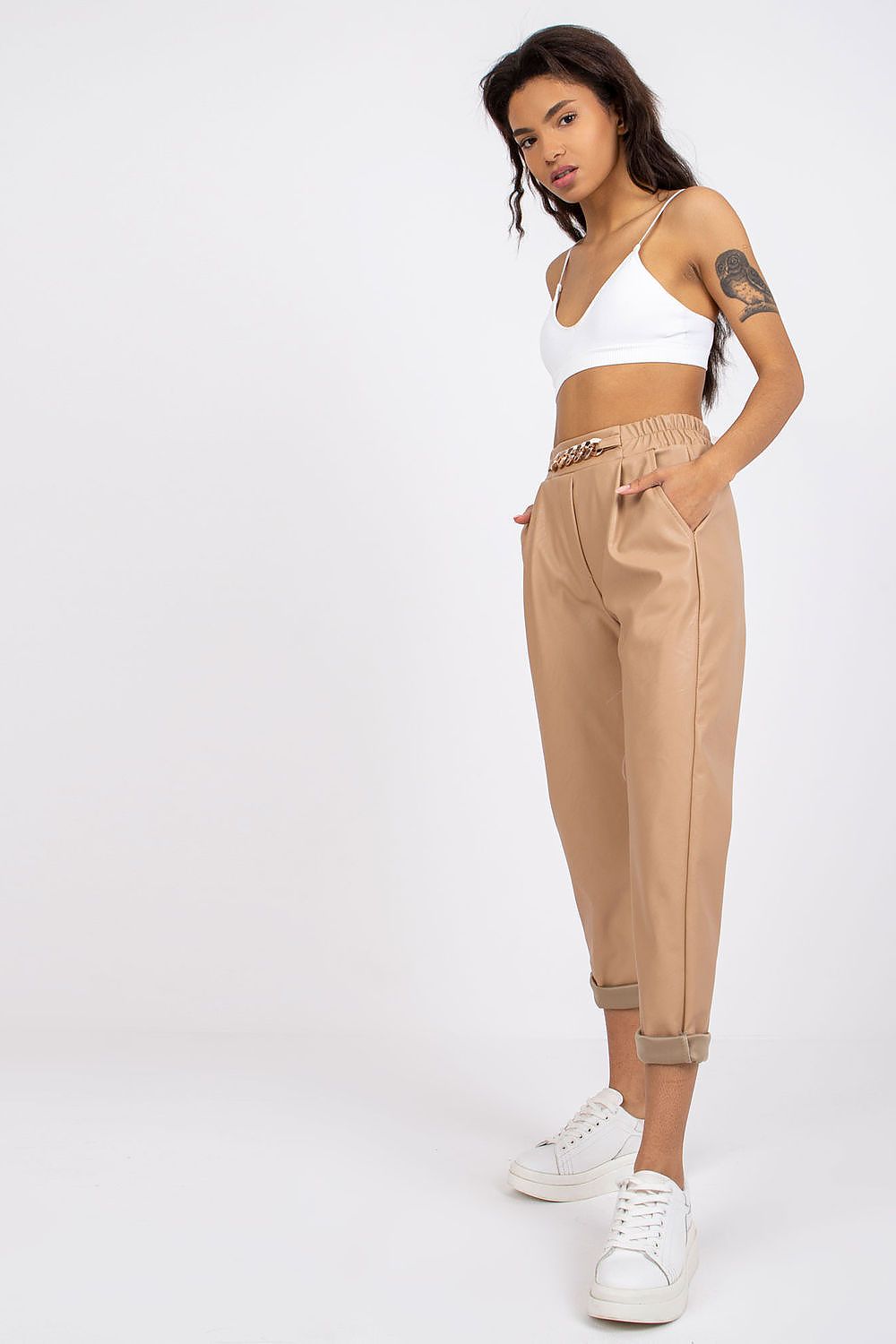 Women trousers model 167381 Italy Moda