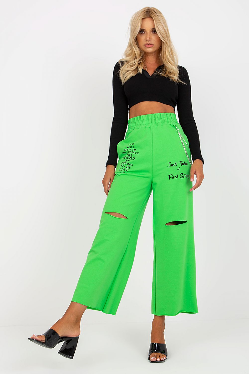 Women trousers model 168264 Fancy