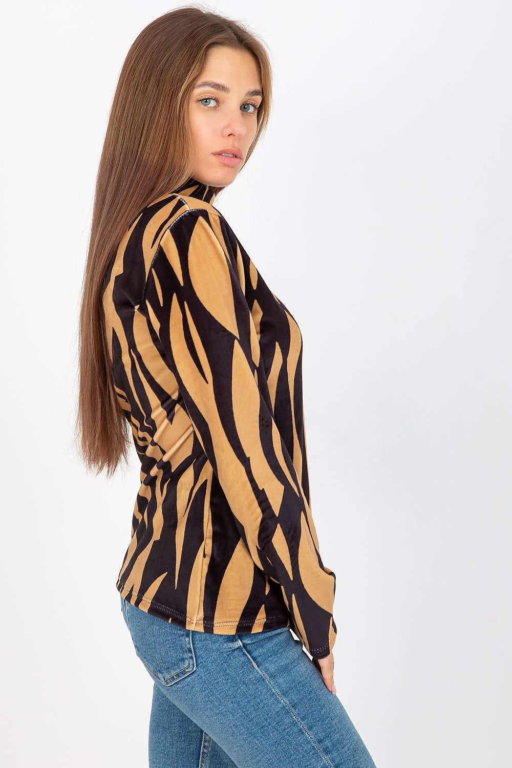 Blouse model 173722 Rue Paris