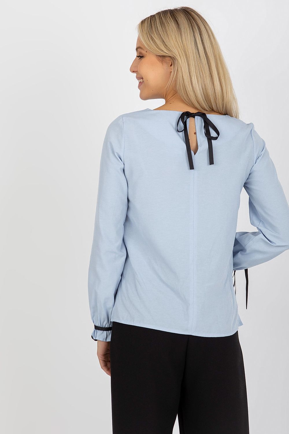 Blouse model 174949 Lakerta