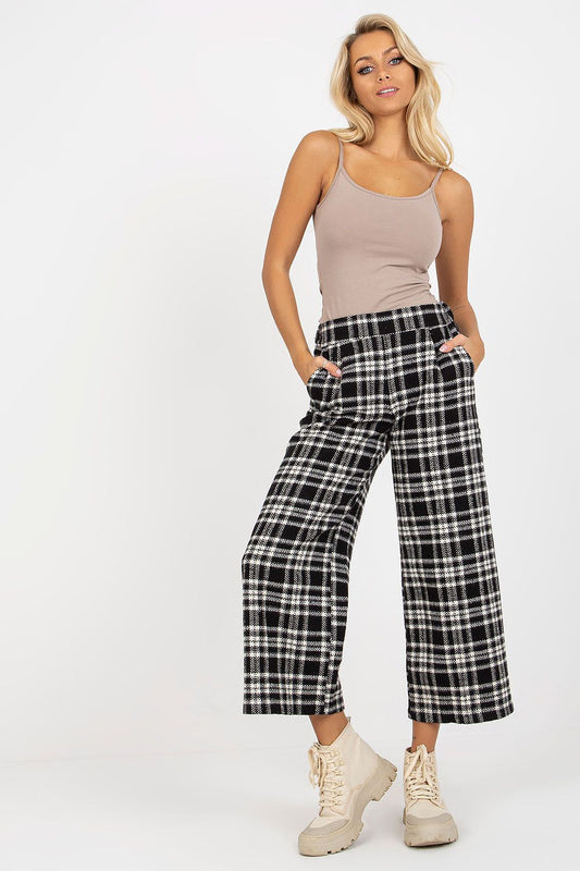 Women trousers model 175003 Lakerta