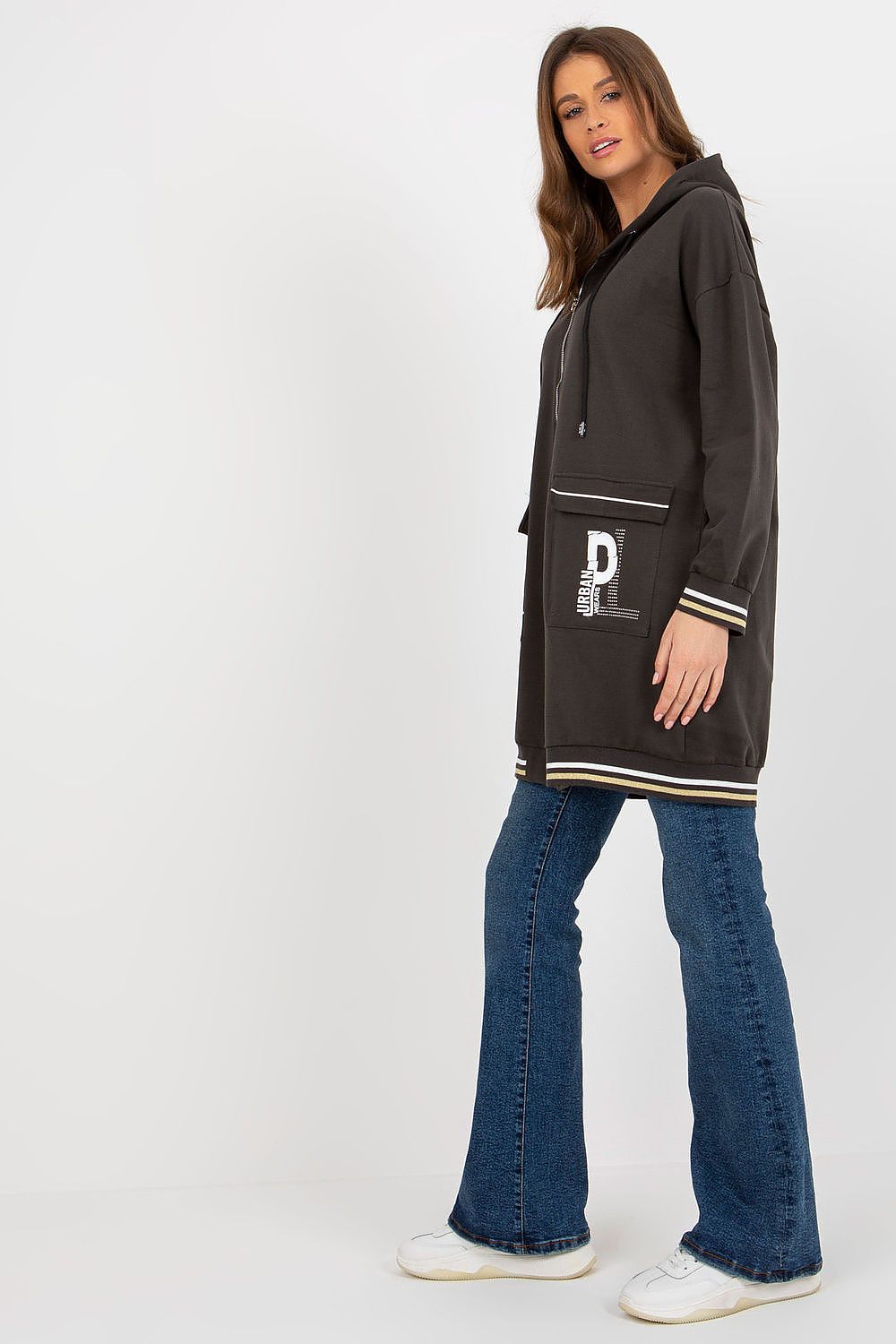 Sweatshirt model 176364 Relevance