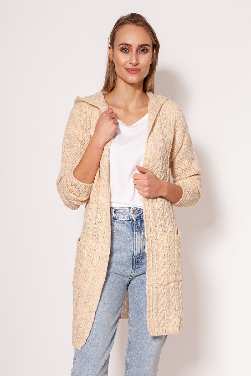 Cardigan model 177140 MKM