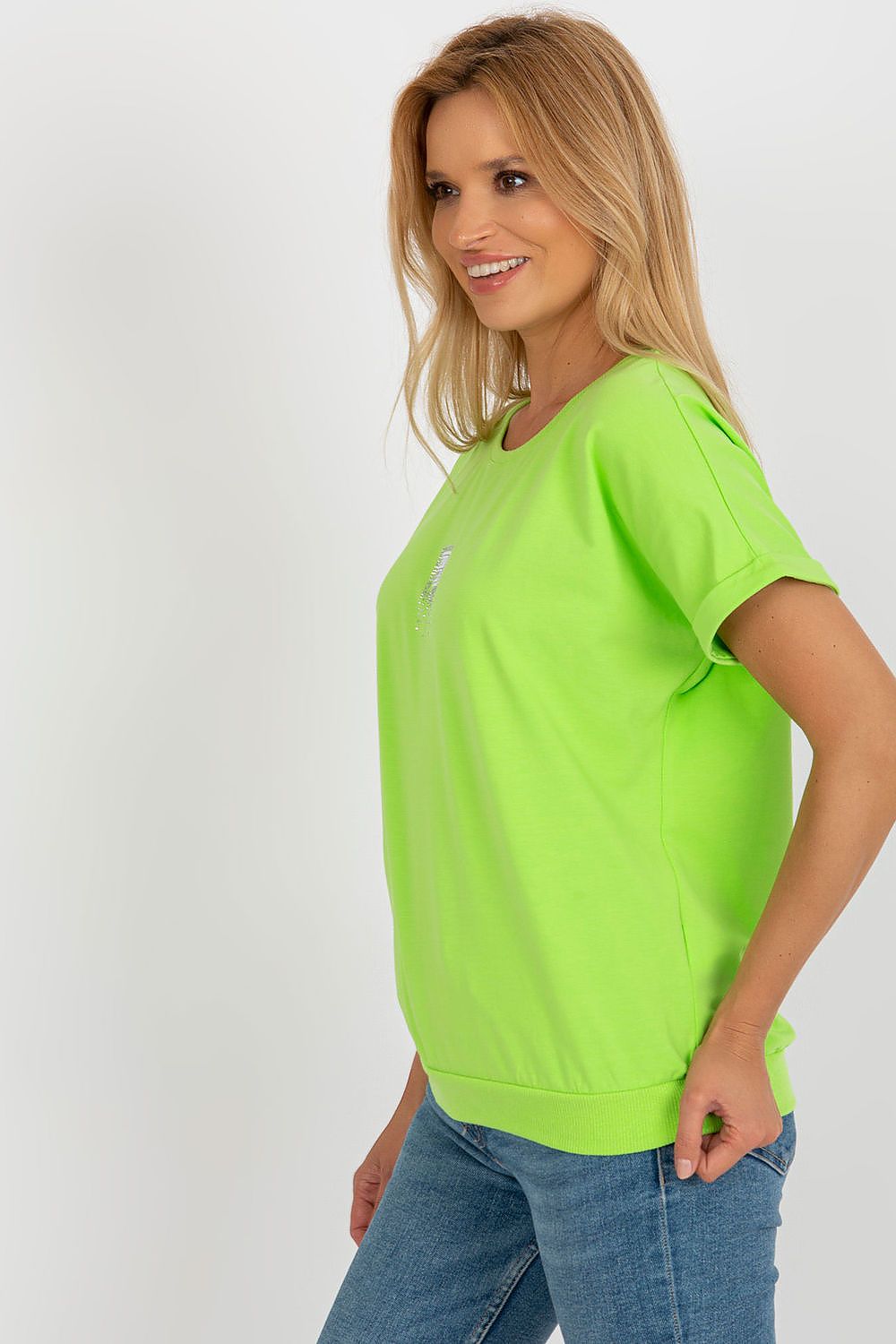 Blouse model 180962 Relevance