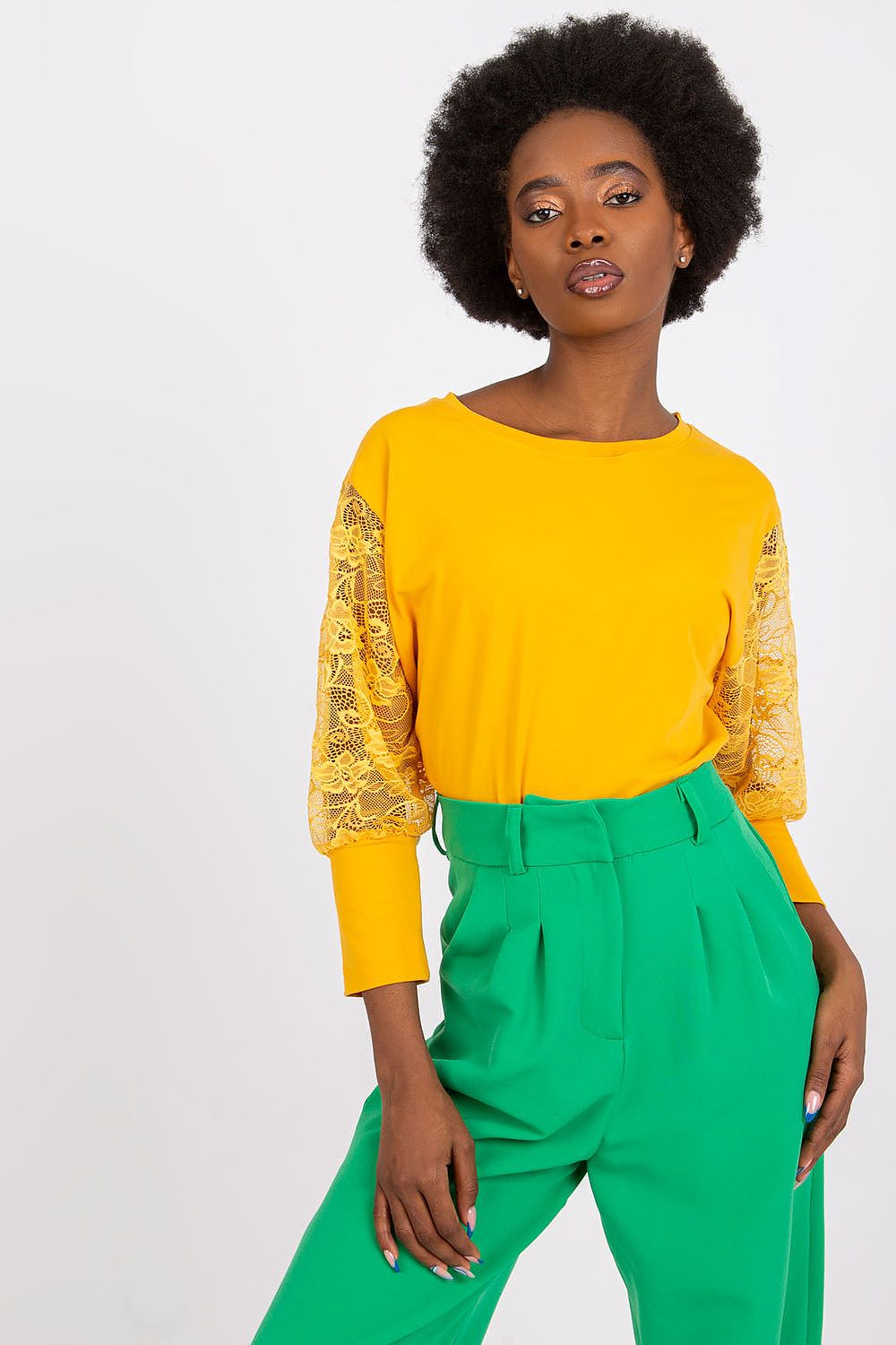 Blouse model 182687 Rue Paris