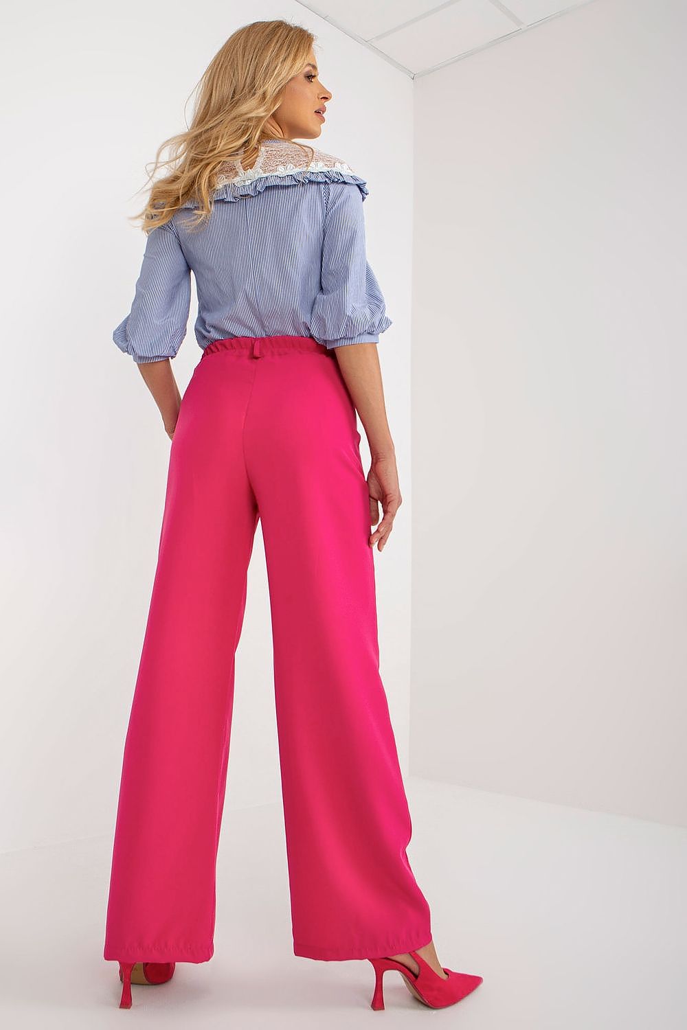 Women trousers model 181351 Italy Moda