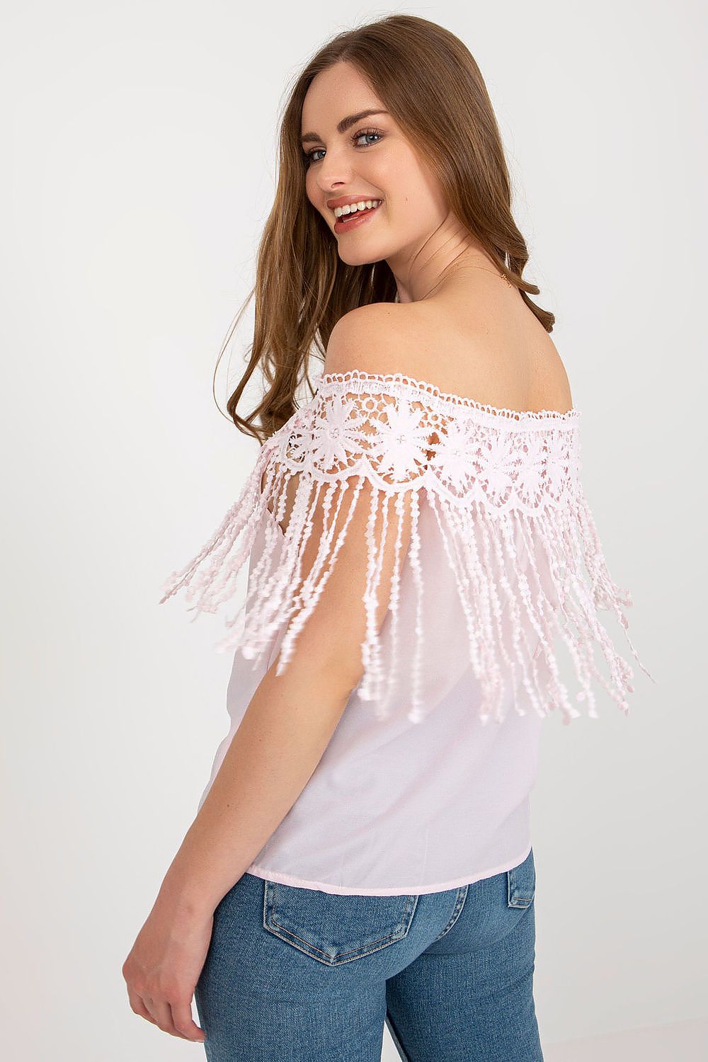 Blouse model 181496 AT