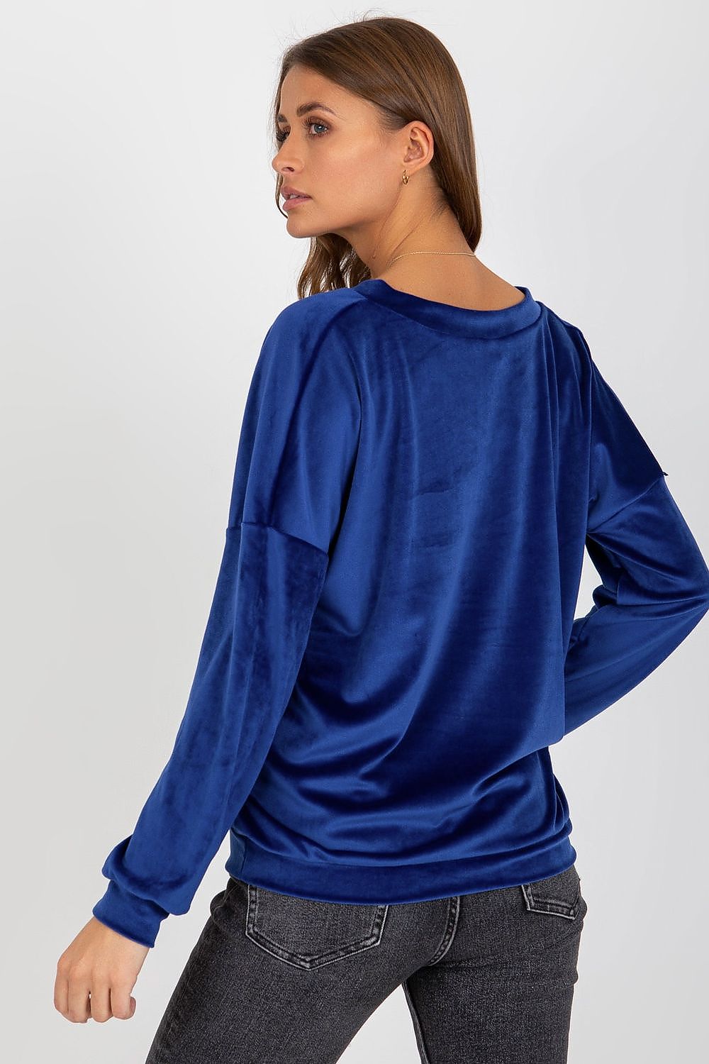 Sweatshirt model 185958 Relevance