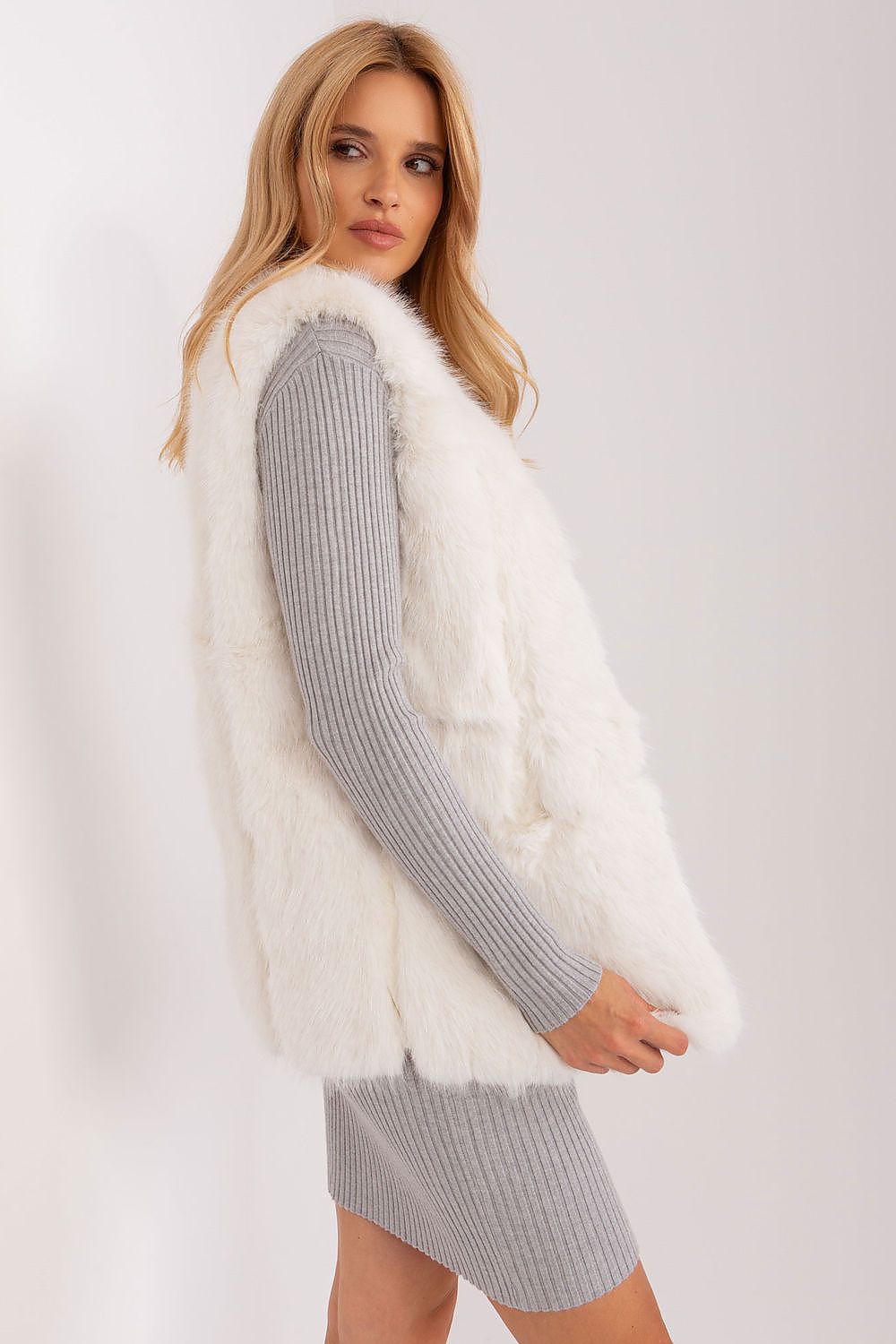 Gilet model 187601 AT