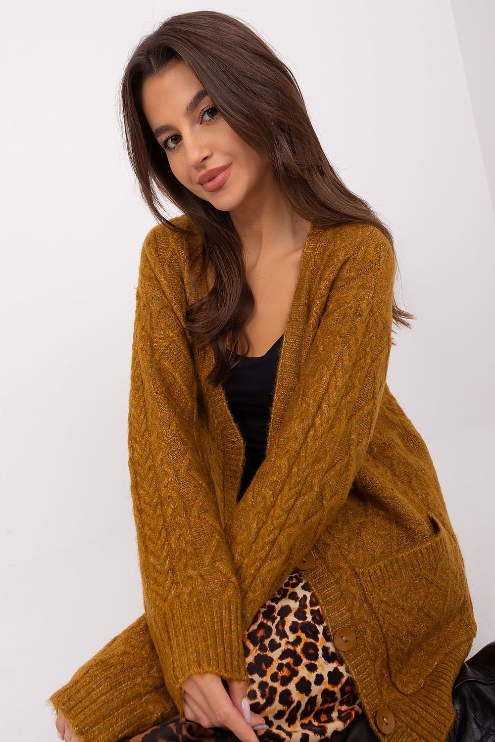 Cardigan model 186752 AT