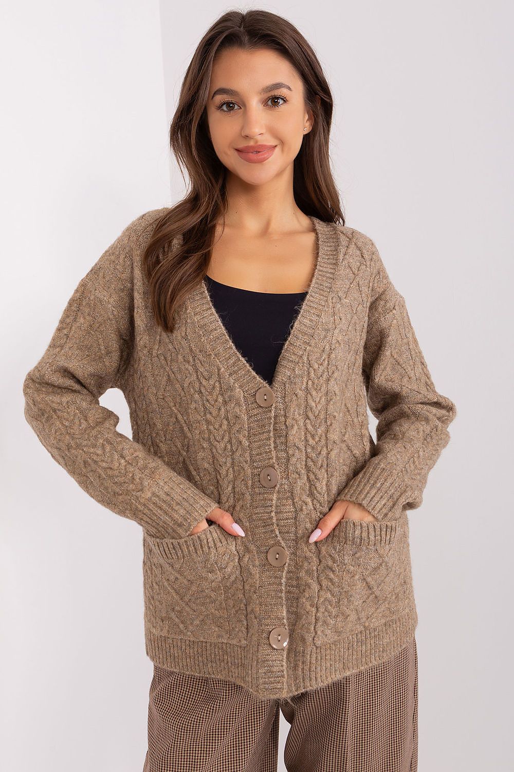 Cardigan model 186752 AT